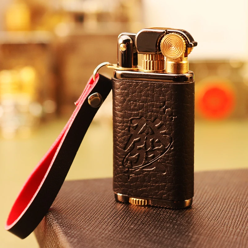 CHIEF/首领316纯铜真皮油机个性迷你点烟器超薄持久续航精致小巧