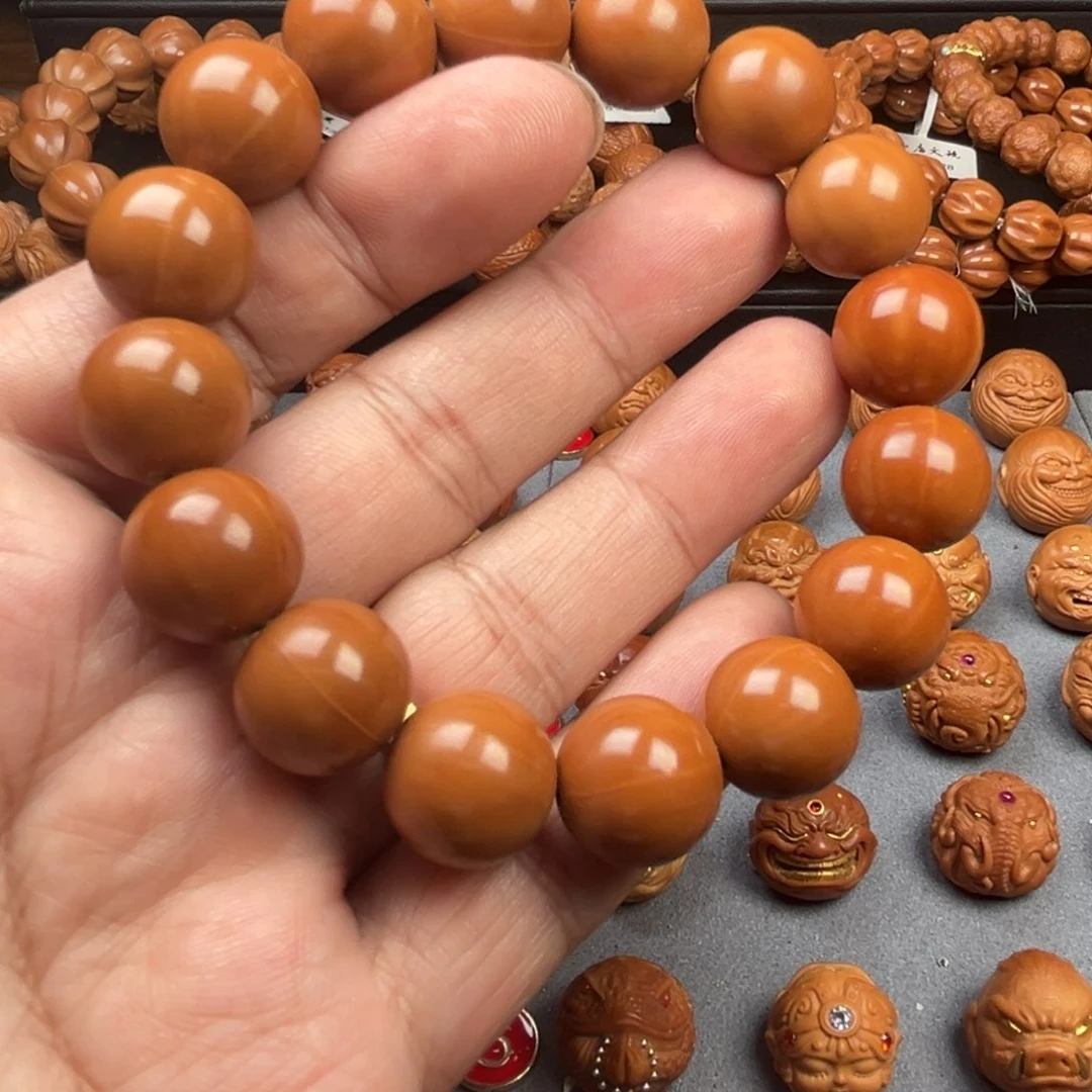 猴头核桃吊坠15微瑕款