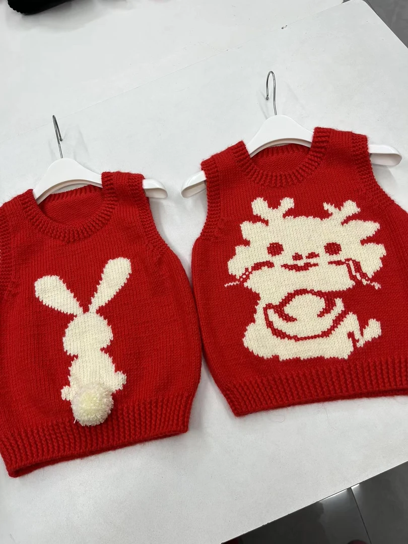 小龙 小兔背心（不是成品）