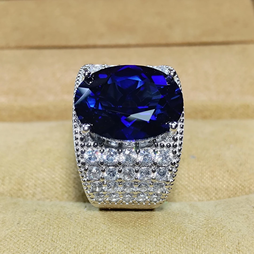 培育蓝宝石皇家蓝S925银镀金满钻镶嵌霸气男士戒指KSJ813