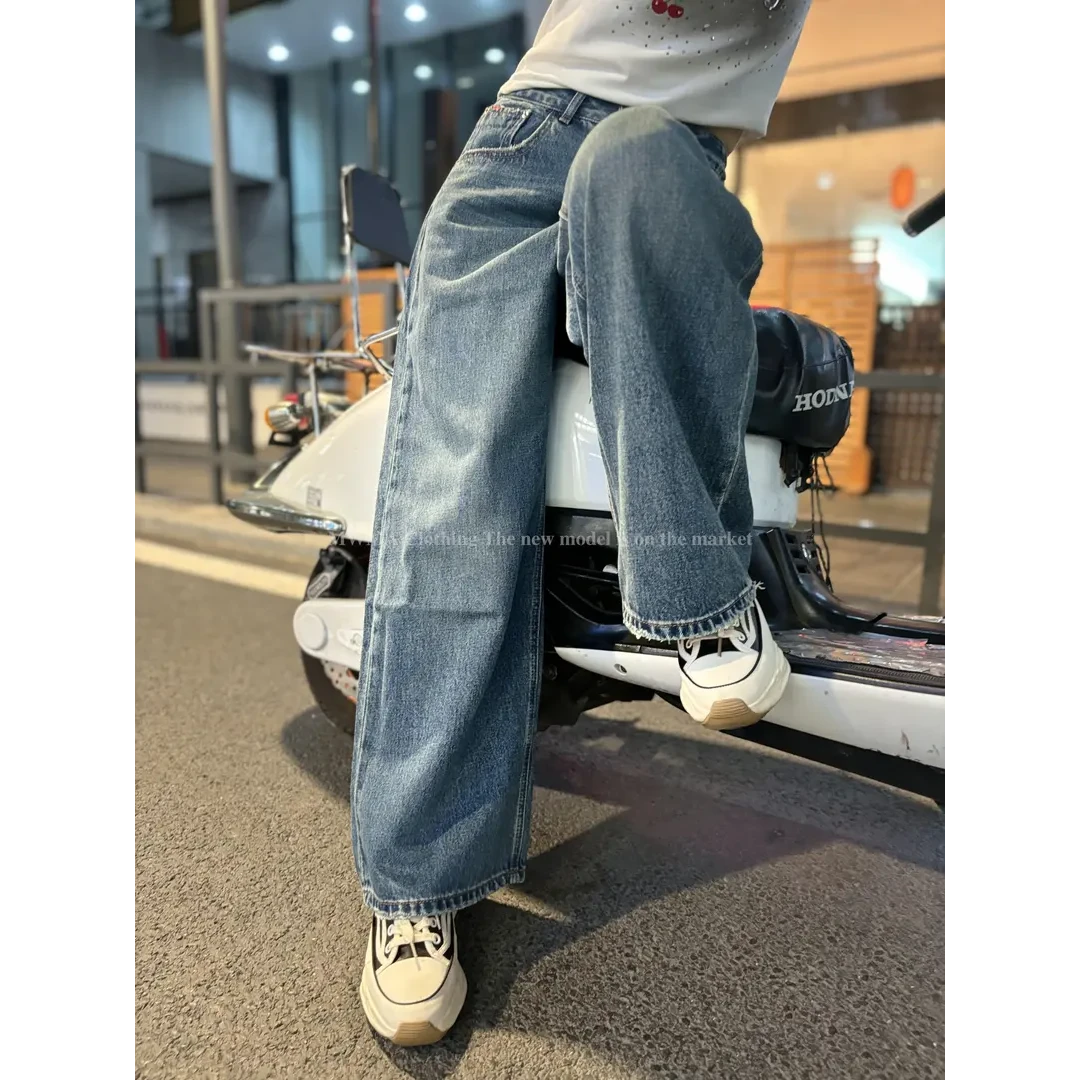 SU【199】96代 愫卿 MWMA超火爆安格拉红皮牌窄版阔腿牛仔裤~