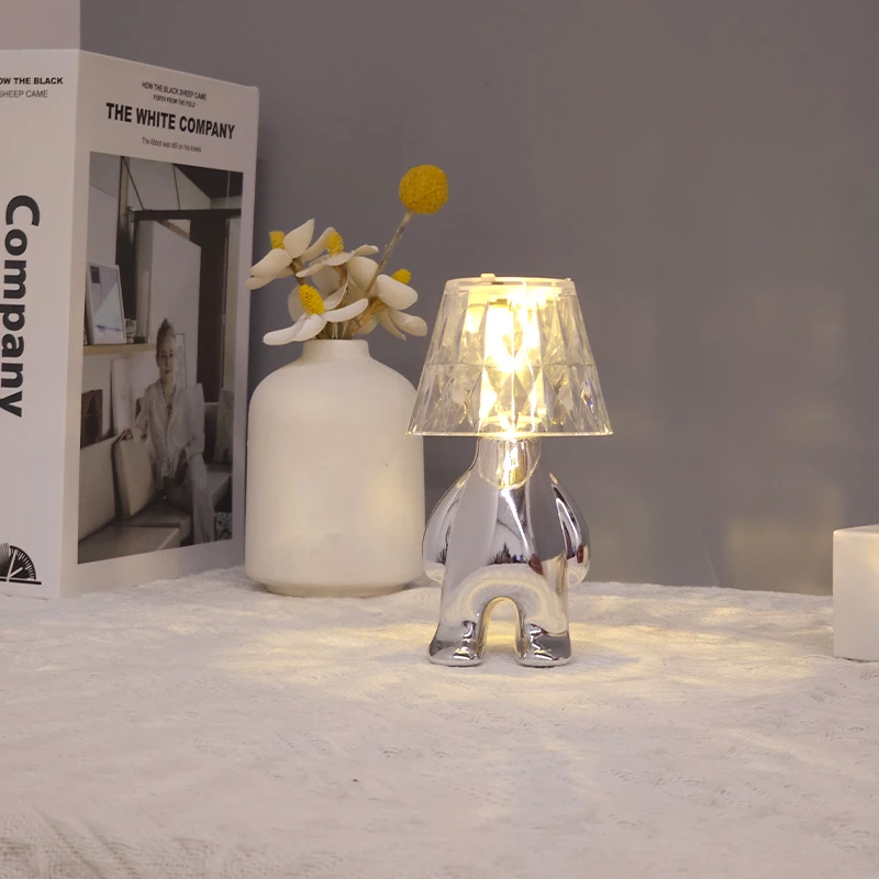 创意小金人夜灯装饰摆台 卧室床头柜小台灯 桌面高颜值氛围灯612