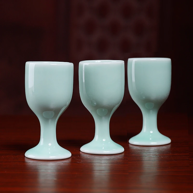 七珍陶瓷高脚酒杯简约小号白酒杯土/地杯家用小酒杯手工中式青瓷