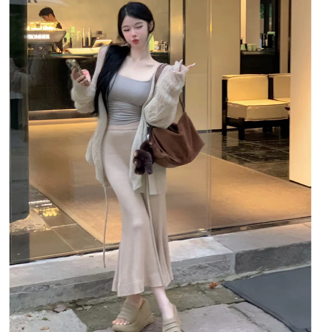 阿九一只  no退no换秋季新款半身裙169/149，1