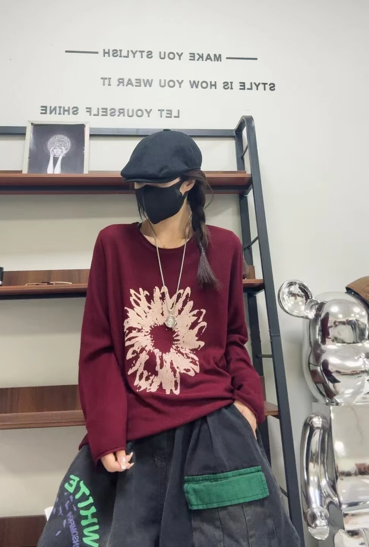 2025春季新款水墨印花棉套头毛衣上衣休闲女高级感太阳花