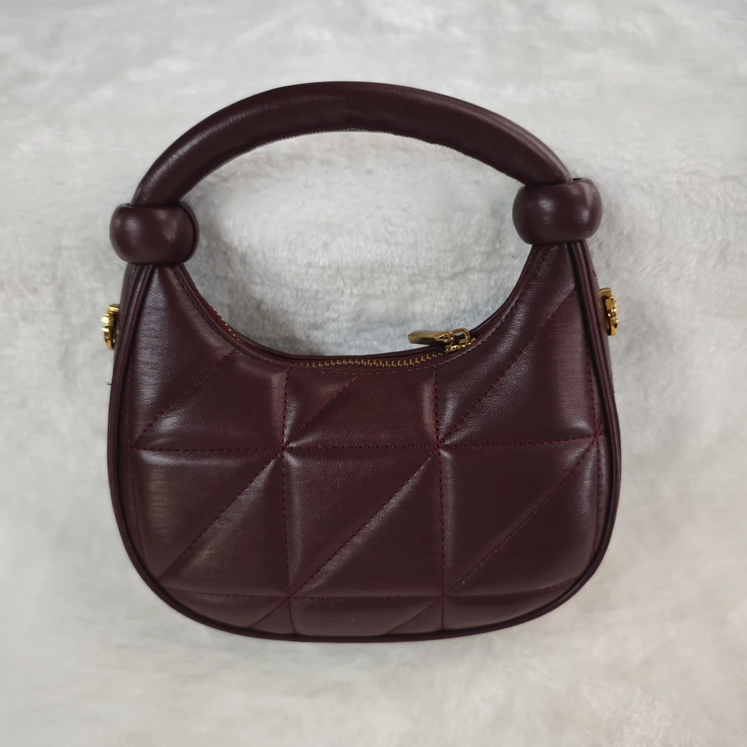 经典菱格绣线手提斜挎包