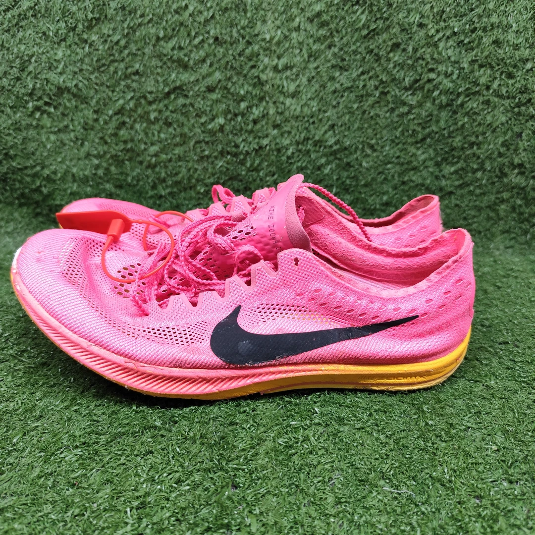 42.5码二手正品Nike ZoomX Dragonfly 防滑 耐磨 钉鞋  透明粉