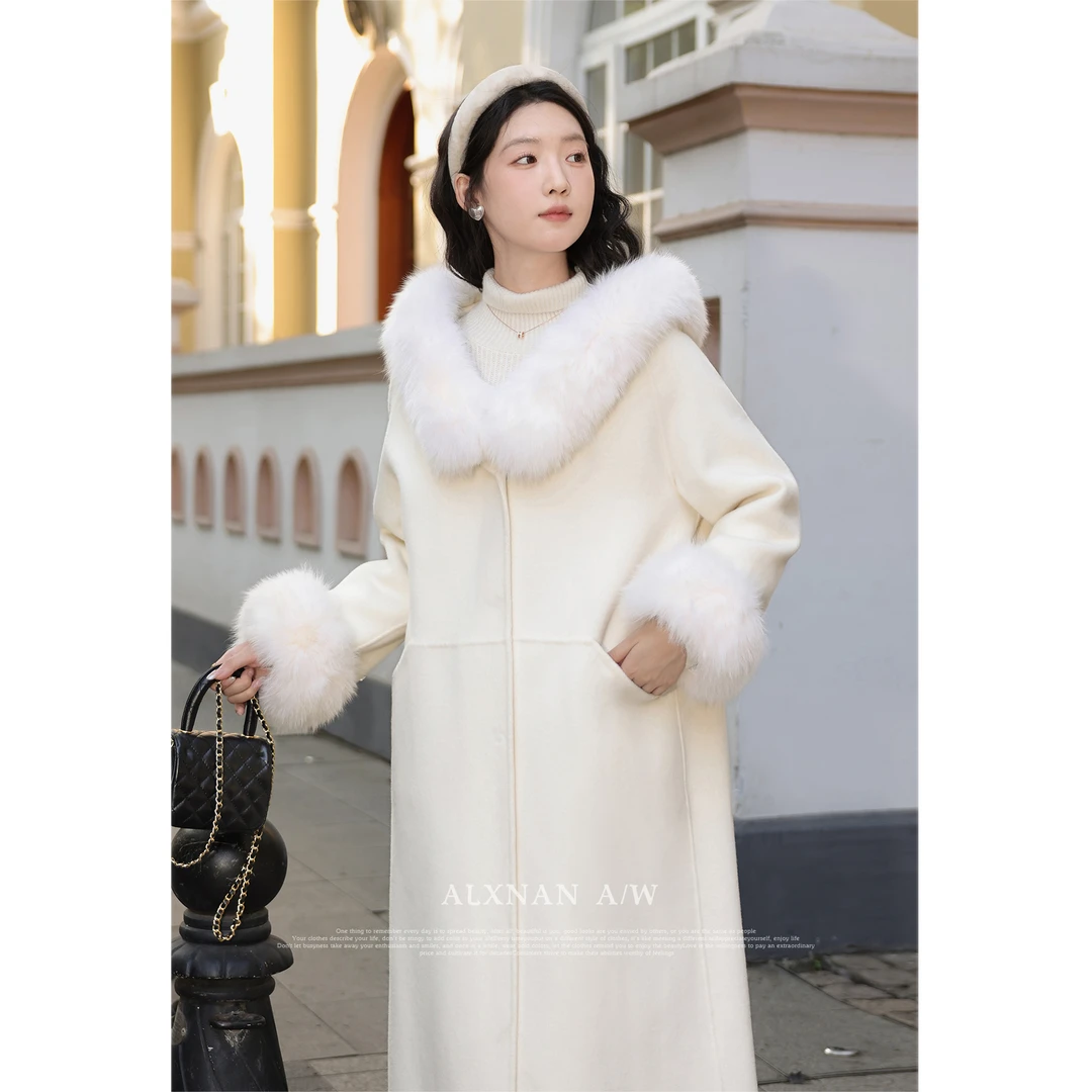 【鹿盯盯】微胖大码气质设计感2024新款毛呢外套女001102