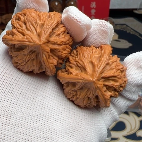 文玩核桃吊坠全品文山三棱40尺正奔