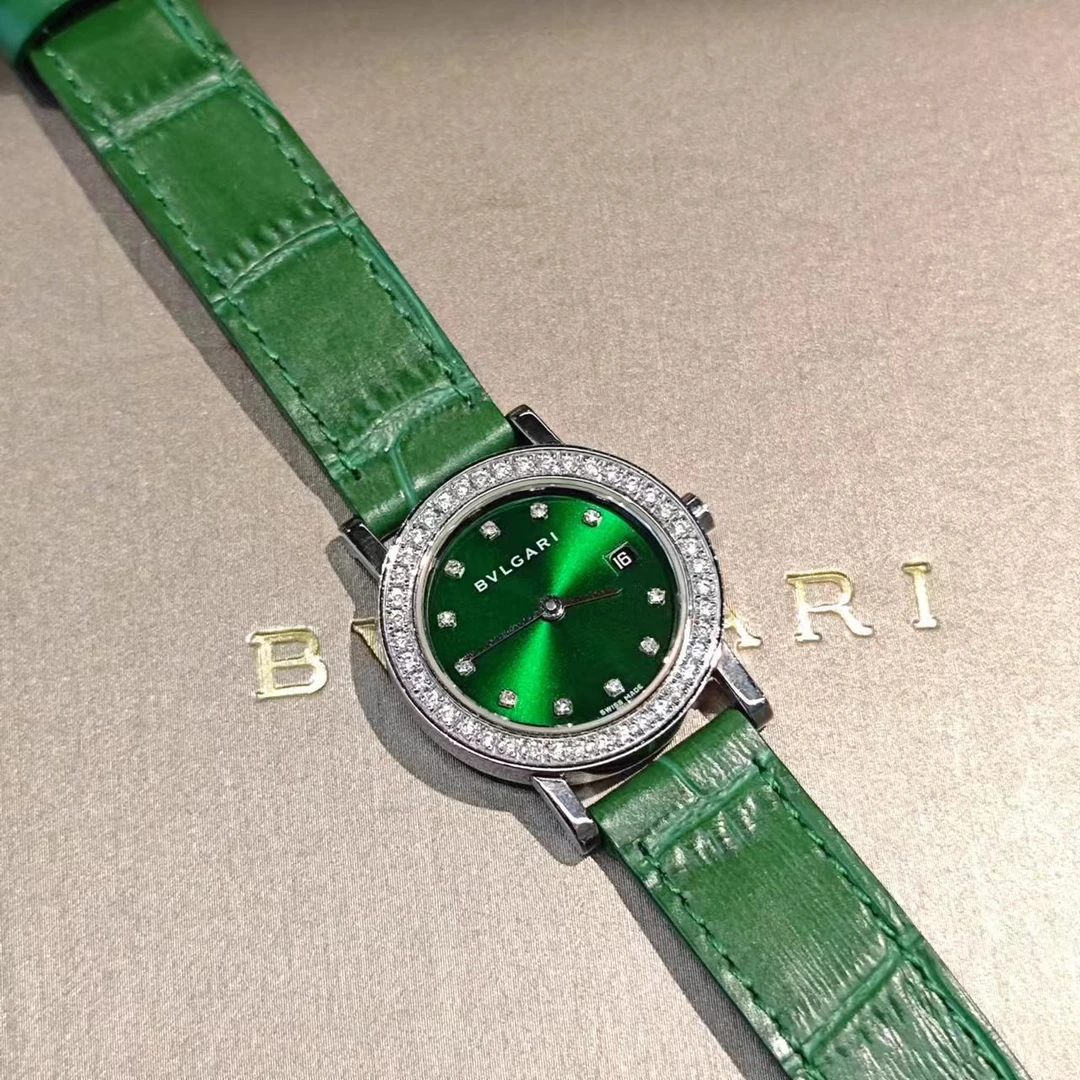 95新 BVLGARI/宝格丽 两针净版绿盘钻刻日历窗外钻中古女表26盘