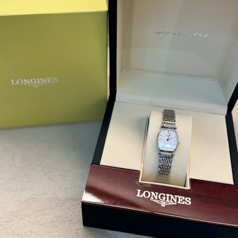 95新 Longines/浪琴 优雅酒桶白盘两针气质中古女表22盘15.5腕周