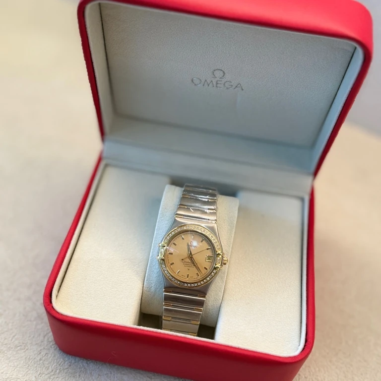 95新 Omega/欧米茄 星座机械三针大金盘日历窗中古女表35盘17腕周