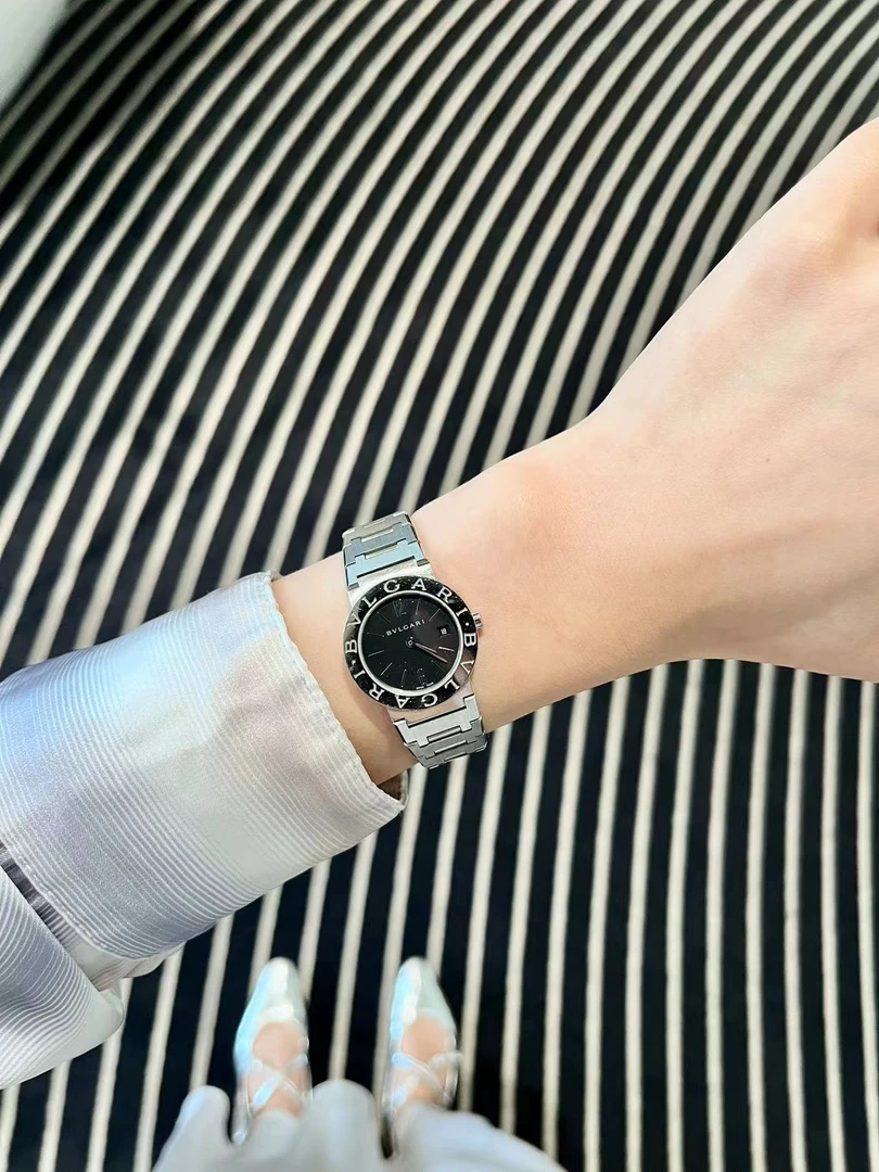 95新 BVLGARI/宝格丽 两针哑黑盘日历窗百搭中古女表23盘14.5腕周