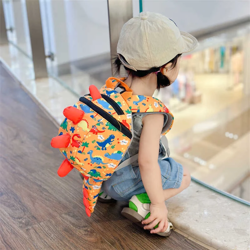 新款婴儿时尚外出小背包可爱恐龙宝宝书包轻便防走失双肩包幼儿园