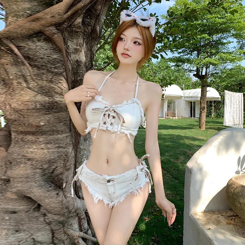 牛仔比基尼白色性感聚拢小胸温泉游泳显瘦镂空纯欲沙滩纯欲风少女