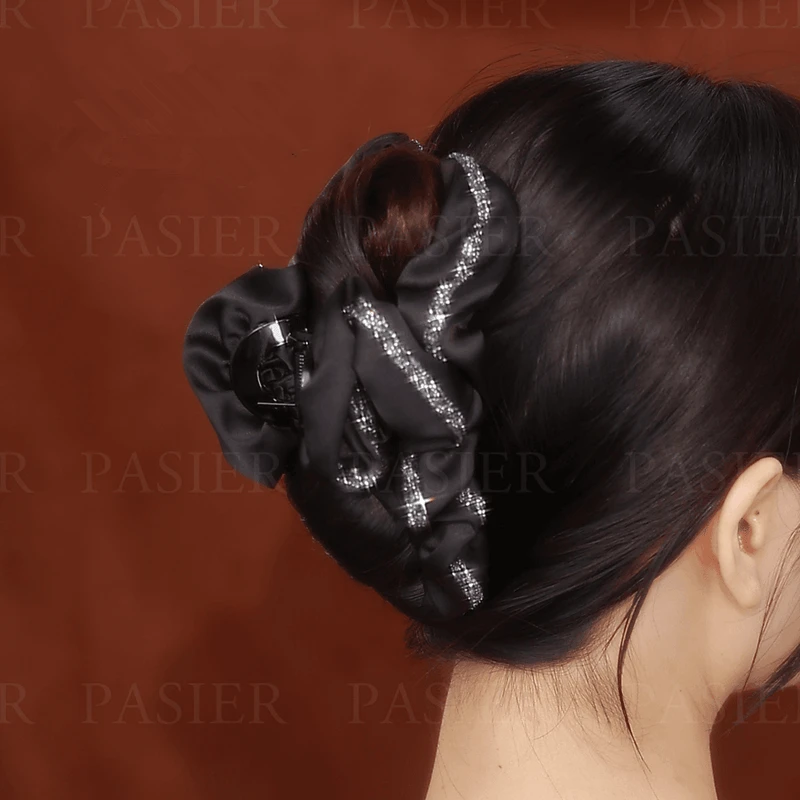 铂思亚繁星抓夹女2024新款高级感13cm大号发量多后脑勺盘发鲨鱼夹