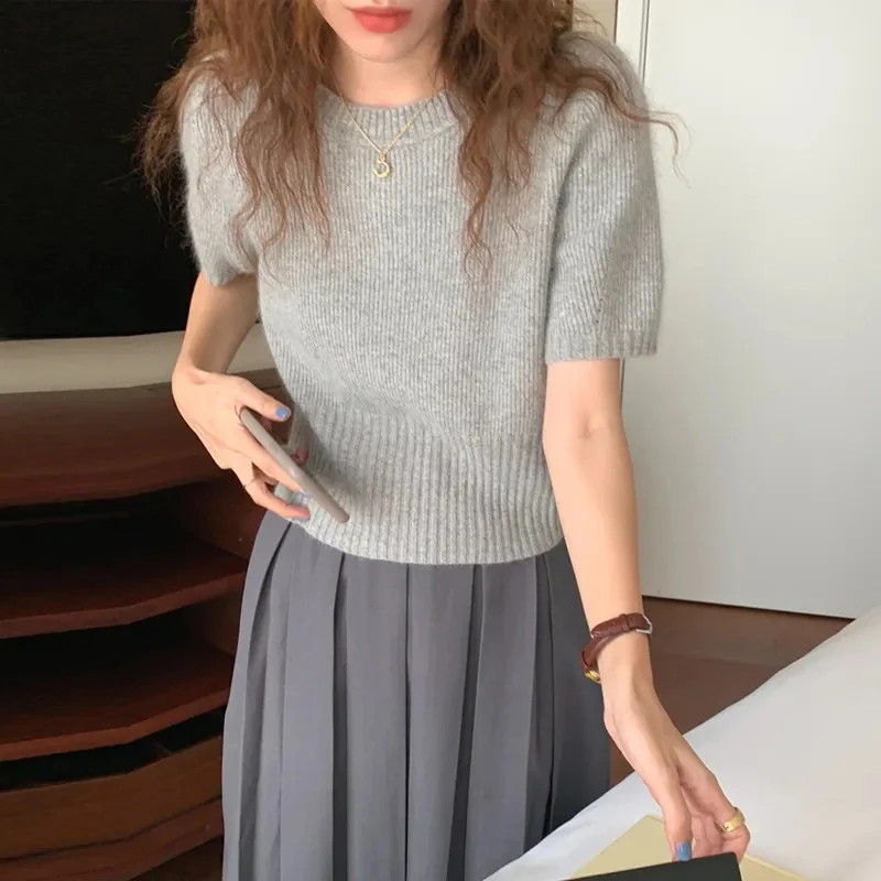 ins韩版复古高级感洋气简约百搭短袖套头短款软糯针织衫T恤上衣女