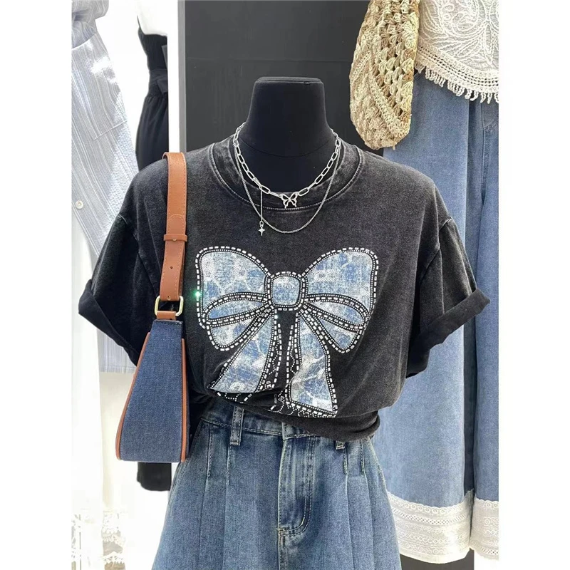 做旧洗水黑纯棉短袖t恤女装夏季时髦穿搭重工烫钻蝴蝶结别致上衣