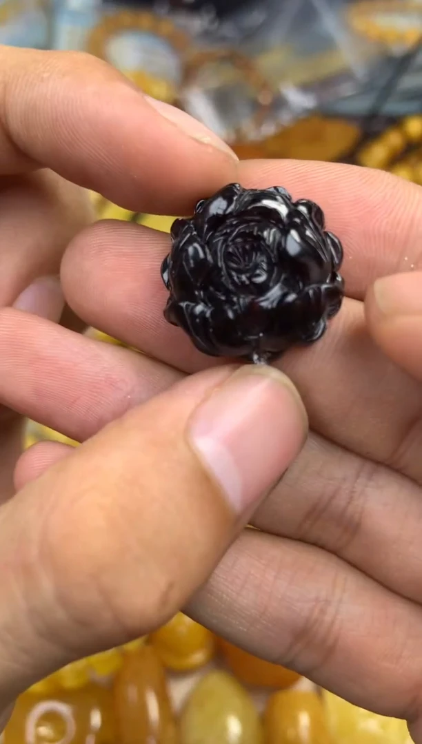 【闪购商品】蜜蜡珠宝奇石未镶嵌牡丹花