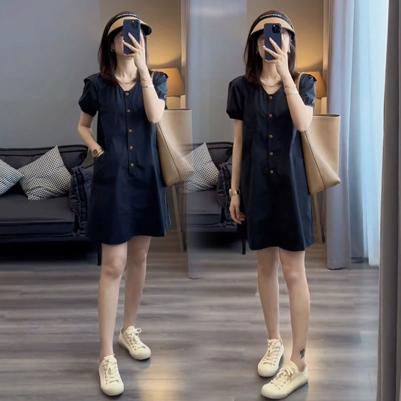 2025夏季新款韩版小清新设计感短袖连衣裙V领松紧泡泡袖减龄遮肚