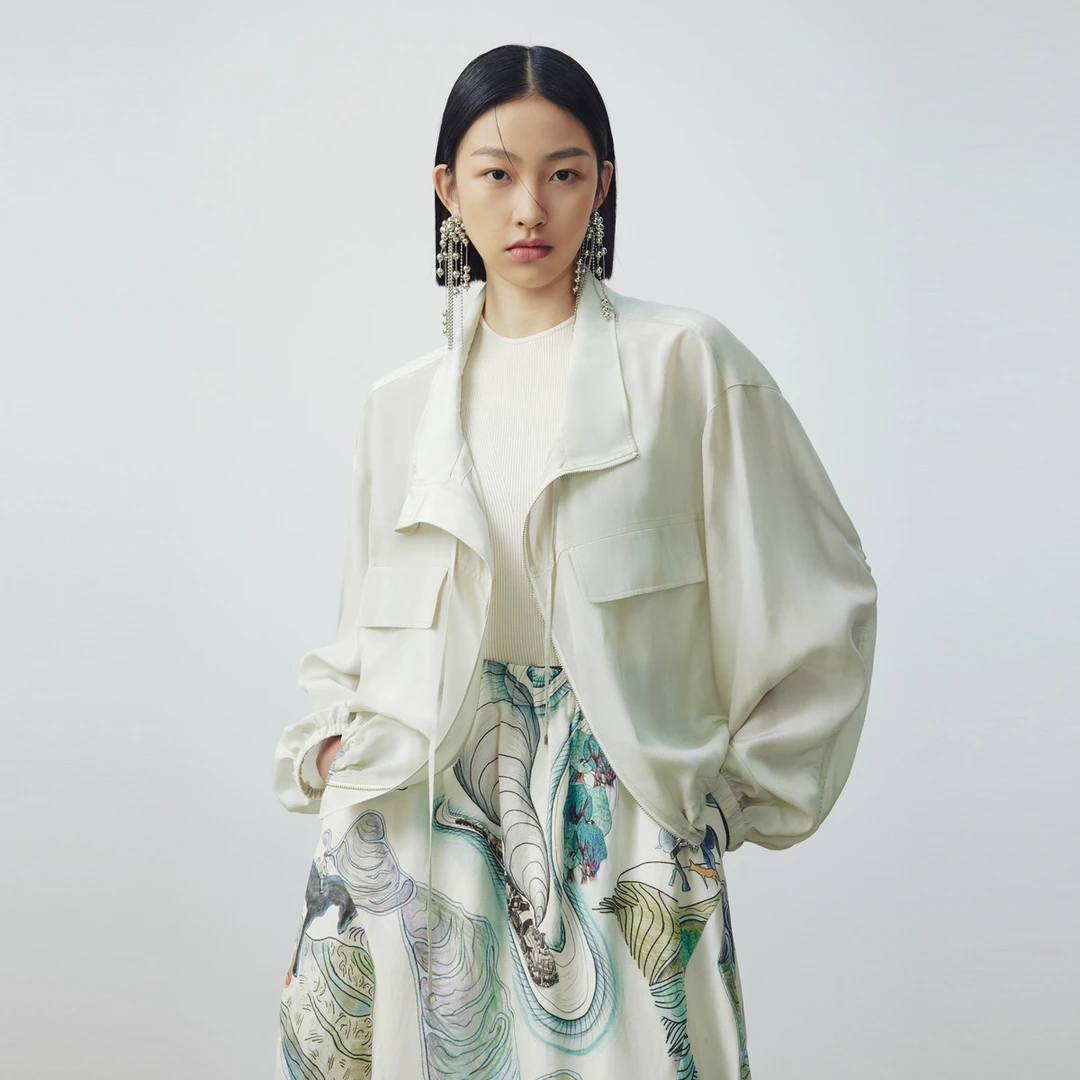 【专柜同款】抽绳翻领轻薄外套2024宽松休闲夹克女