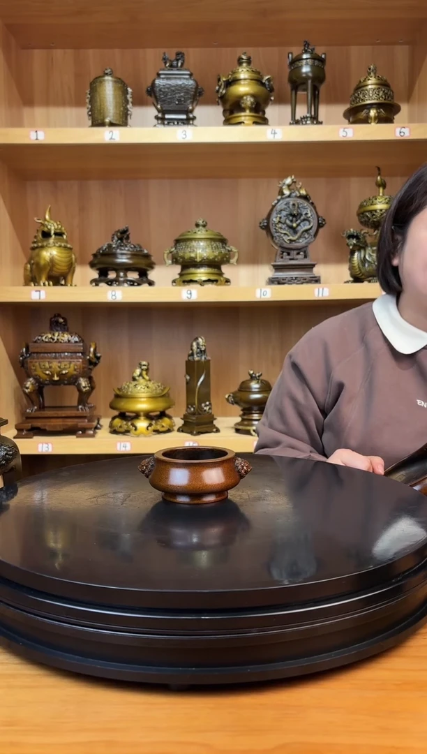 【闪购商品】紫铜小狮耳