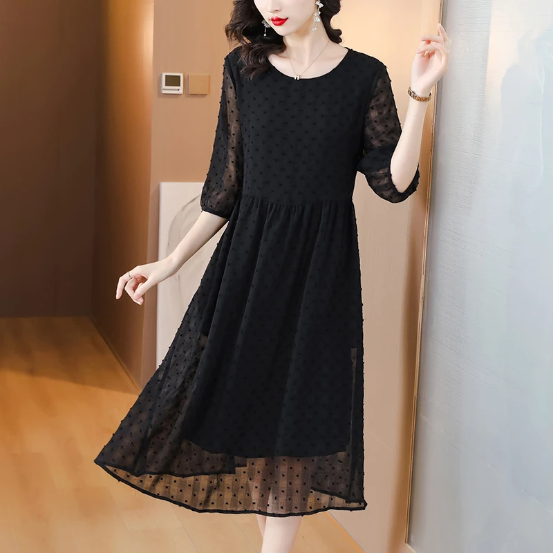 新款独特洋气设计感微胖妹妹大码女装宽松遮肚显瘦休闲连衣裙夏季