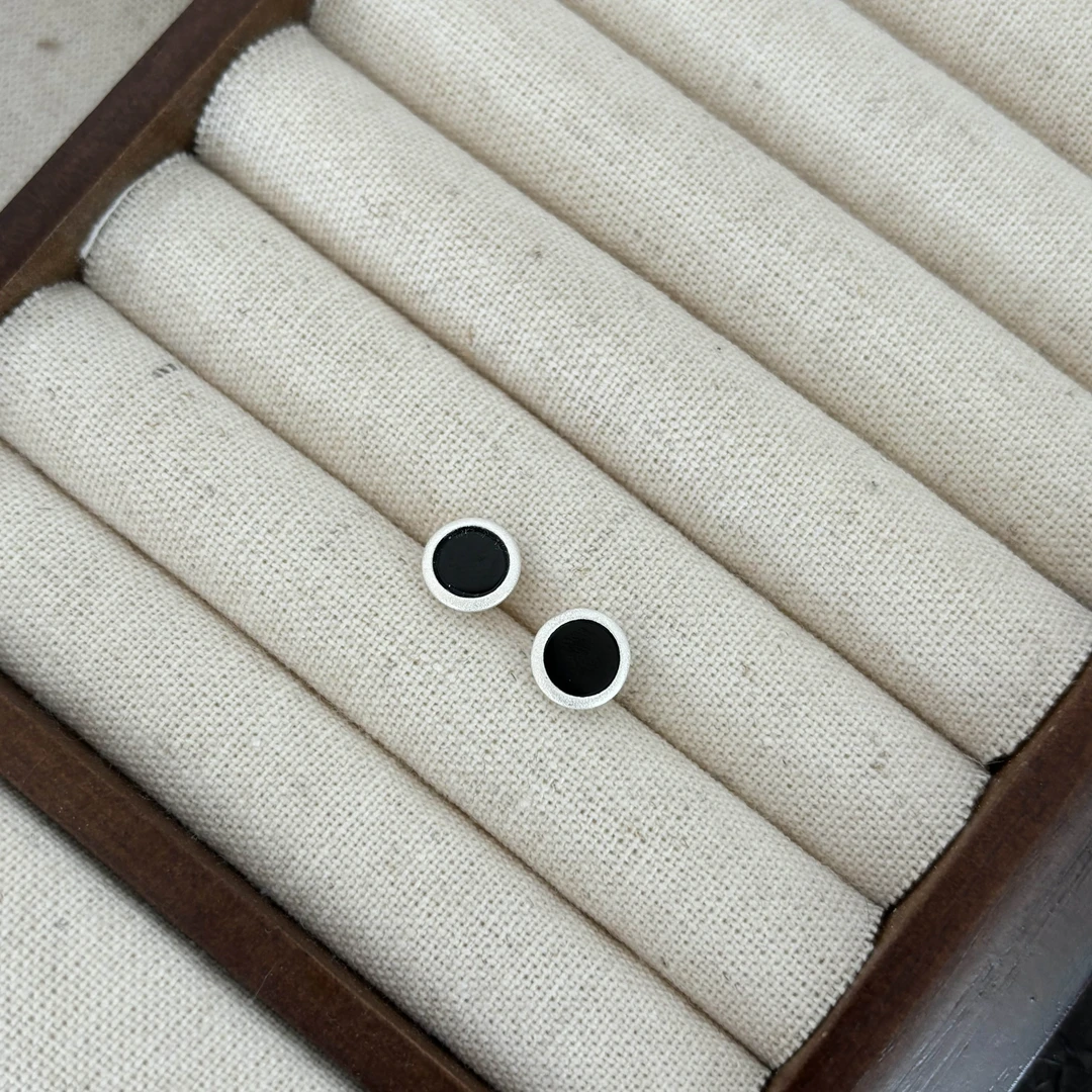 925银耳饰 韩国ins风时尚百搭气质简约 黑豆耳钉