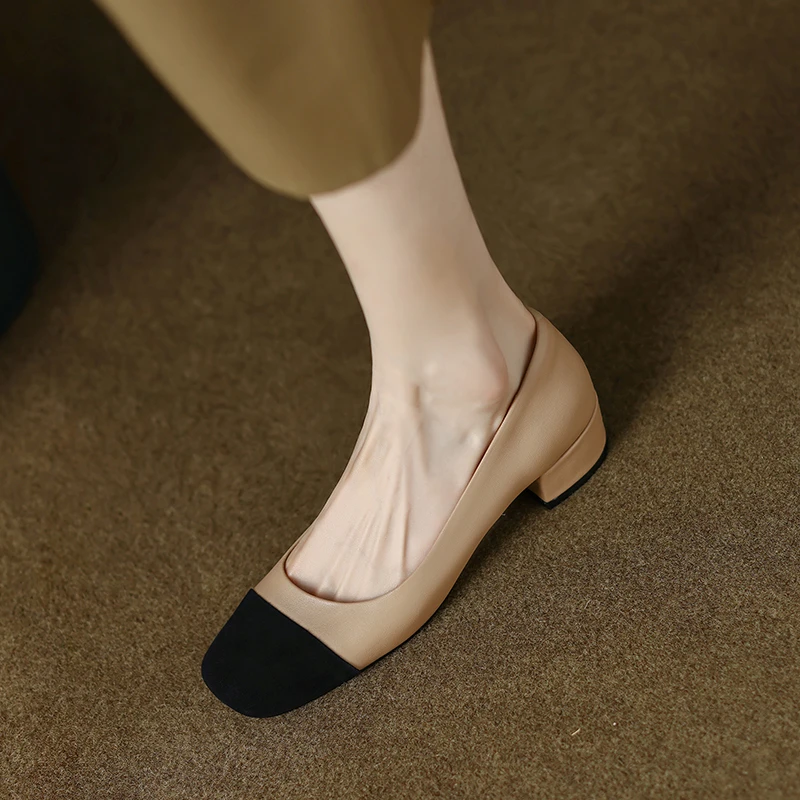 朴素 知性优雅~复古杏色方头浅口中跟鞋女小香风拼色浅口粗跟单鞋
