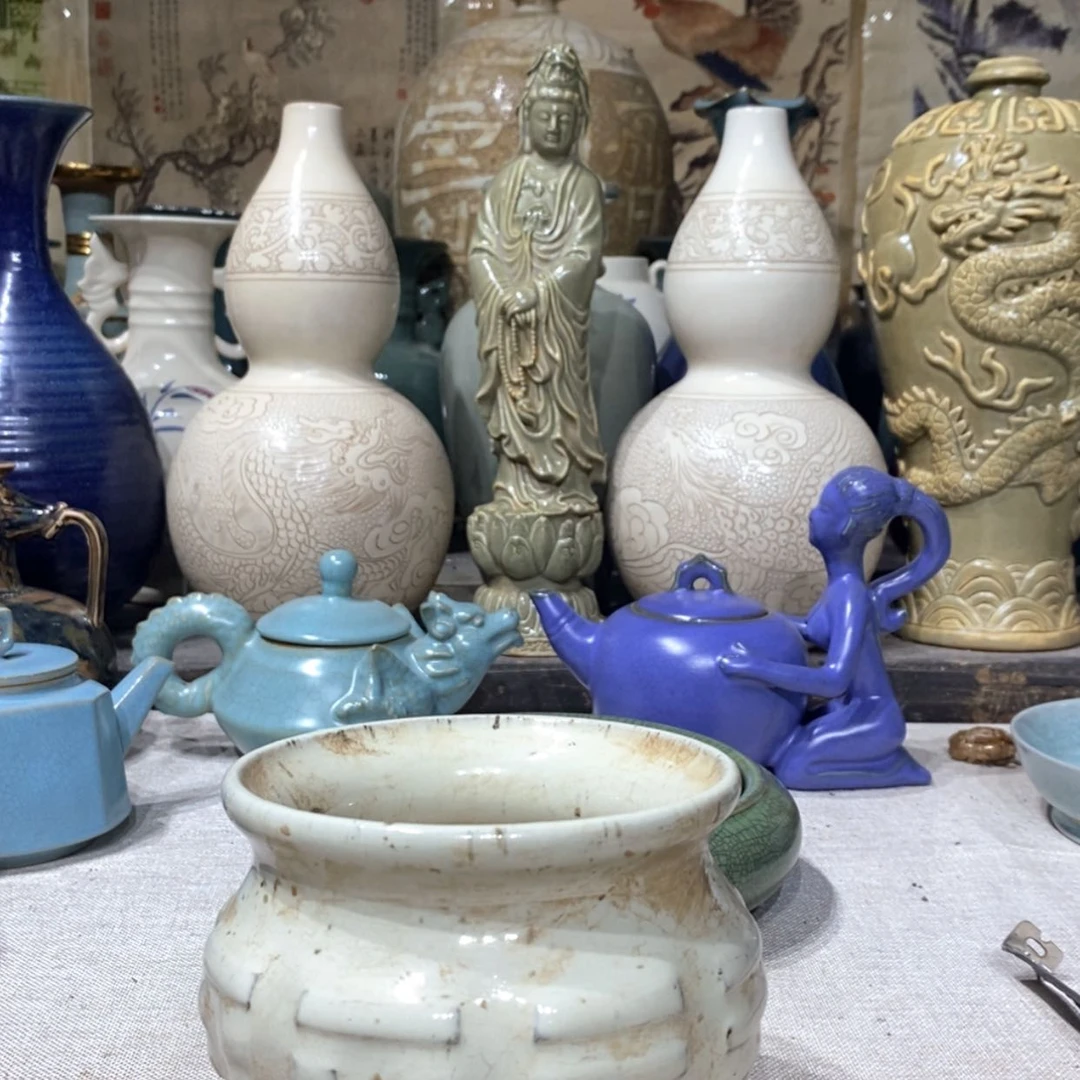 【闪购商品】瓷摆件园***玩