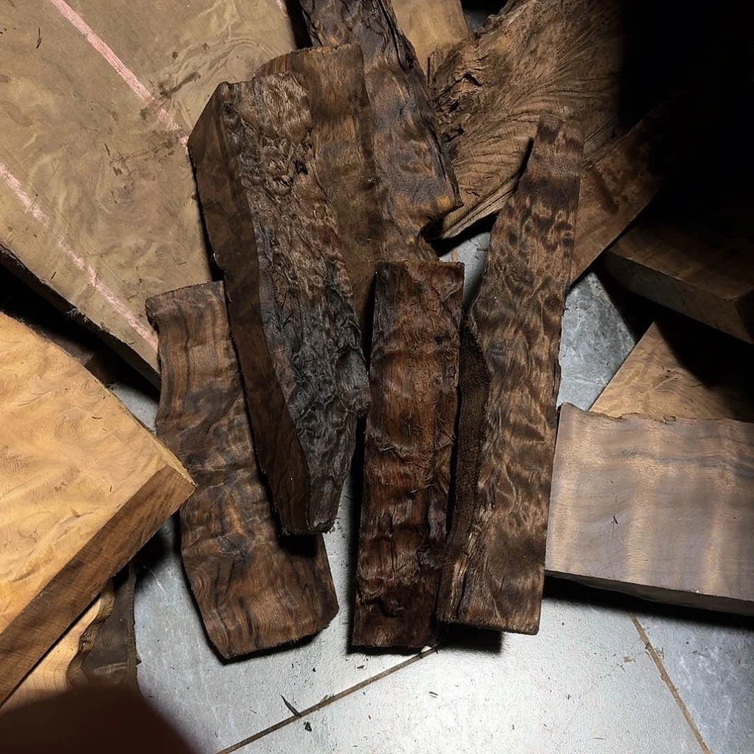 金丝楠浩****木金丝楠木原材料6块