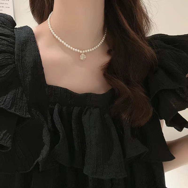 非金属项链 2025新款项链女气质复古法式花朵轻奢小众设计高级感