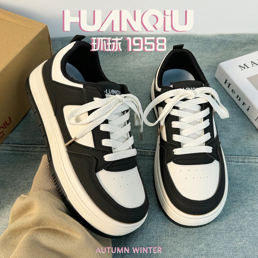 环球黑白熊猫鞋2025新款小白鞋网红同款正品学生平底防滑松糕板鞋