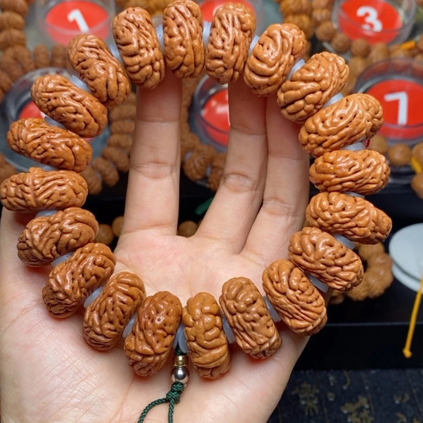 【闪购商品】桃核吊坠向*27麒麟