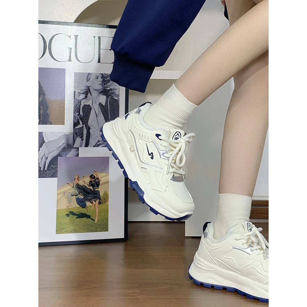 人本秋冬厚底老爹鞋女2024新款小众原创小个子显高百搭休闲运动鞋