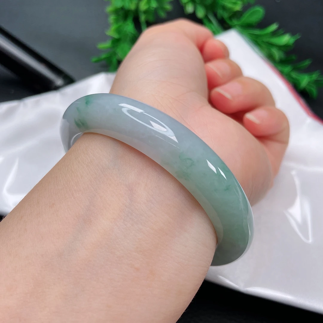 56正圈飘绿飘花翡翠手镯缅甸天然a货冰糯种百搭少女妈妈玉镯31066