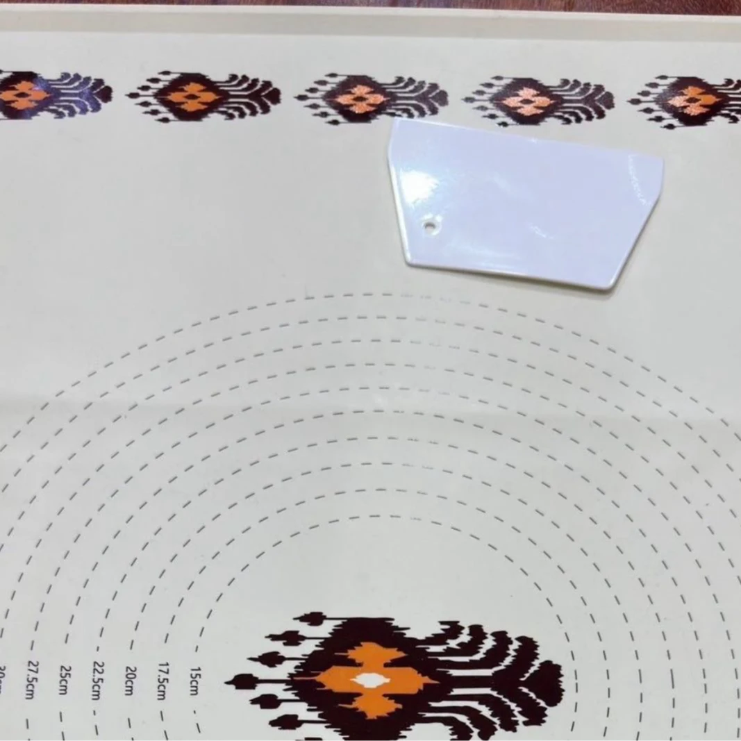 硅胶 防滑 擀面带 防水 易擦 拍一发民族风加厚防滑揉面垫复古