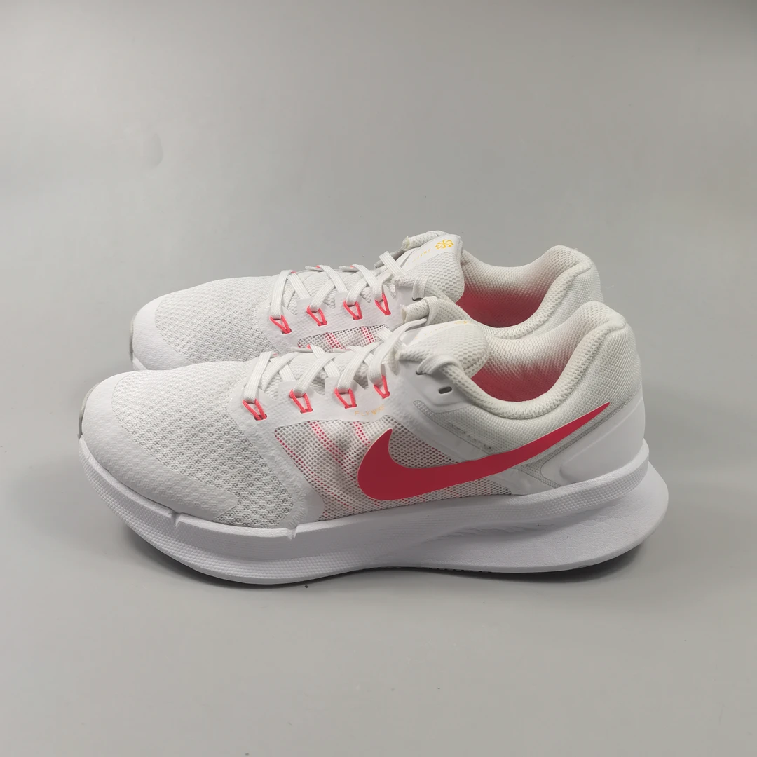 二手正品42.5码 Nike耐克RUN SWIFT 3 透气运动跑步鞋 公价687
