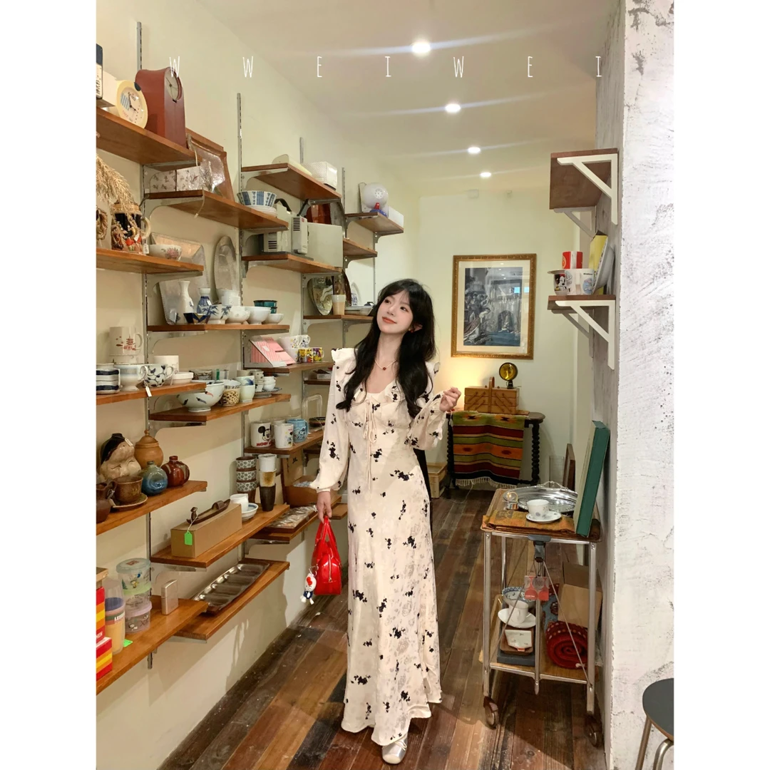 是玮玮哦【柏丽情书】法式秋季时尚长袖碎花女装连衣裙