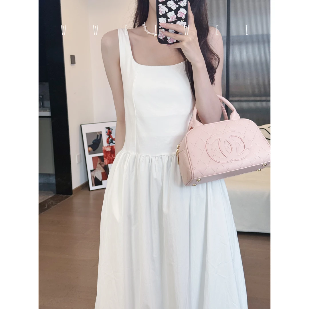 【是玮玮哦】小个子收腰显瘦温柔风白色吊带连衣裙  W2024111403