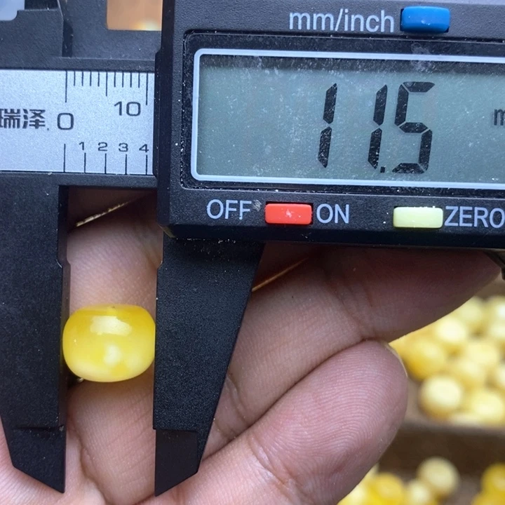 琥珀裸石未镶嵌16号11.5*9.1微瑕