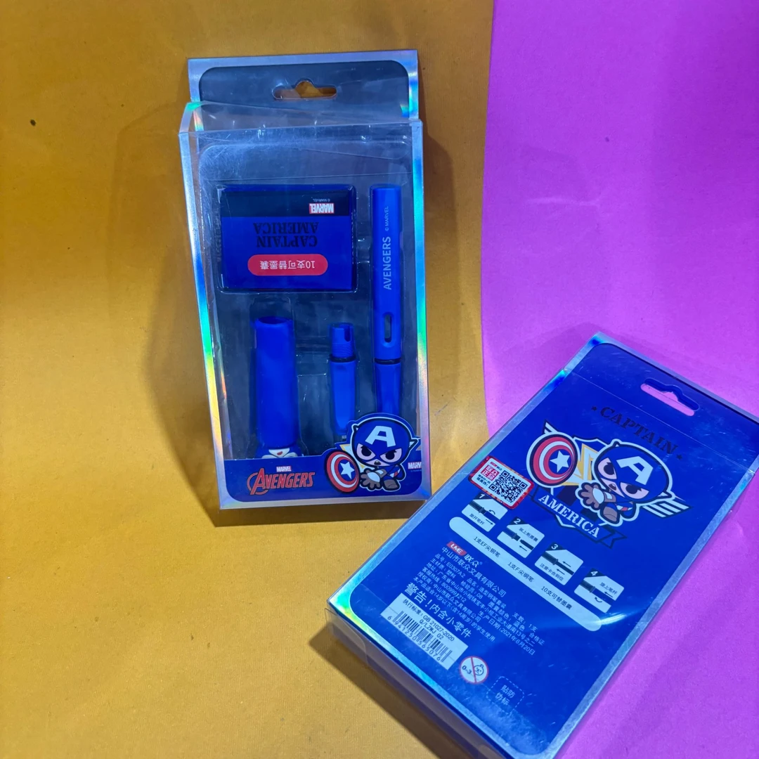 迪士尼钢笔1卡 1支笔+1支替换笔头+10支墨囊