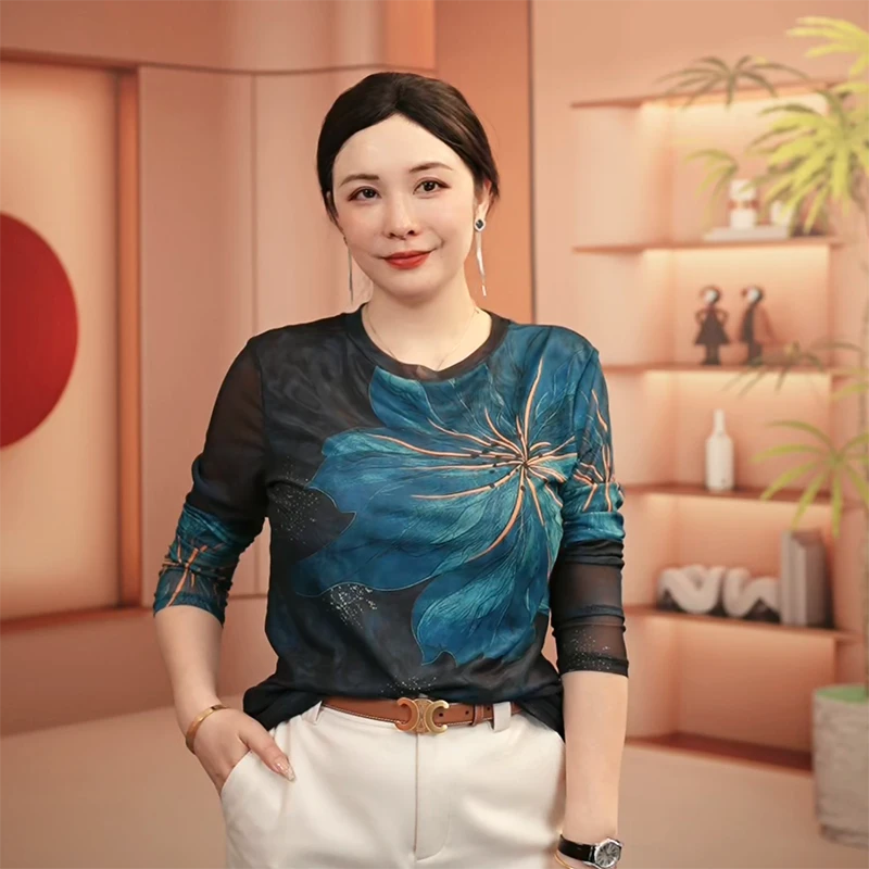 妈妈时髦上衣春季洋气小衫女士衬衫真丝爆款高级感2024白衬衫气质