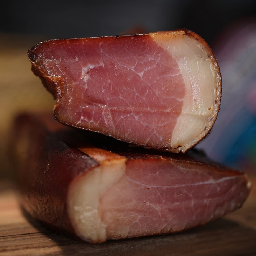 正宗重庆烟熏腊肉土猪肉质鲜美风味独特