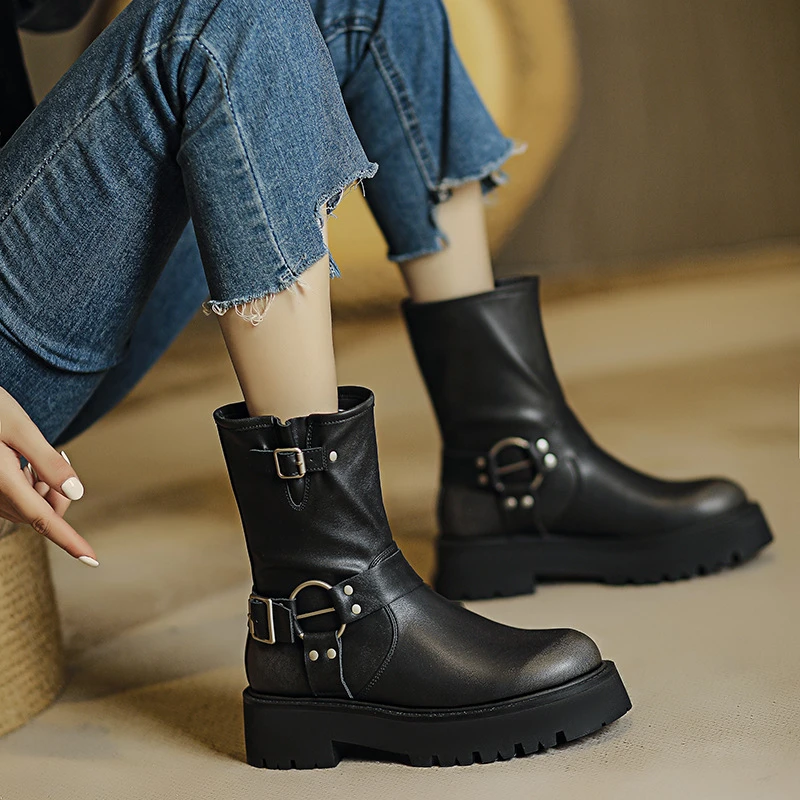 2025厚底马丁靴女初秋新款复古擦色中筒金属帅气西部牛仔切尔西靴