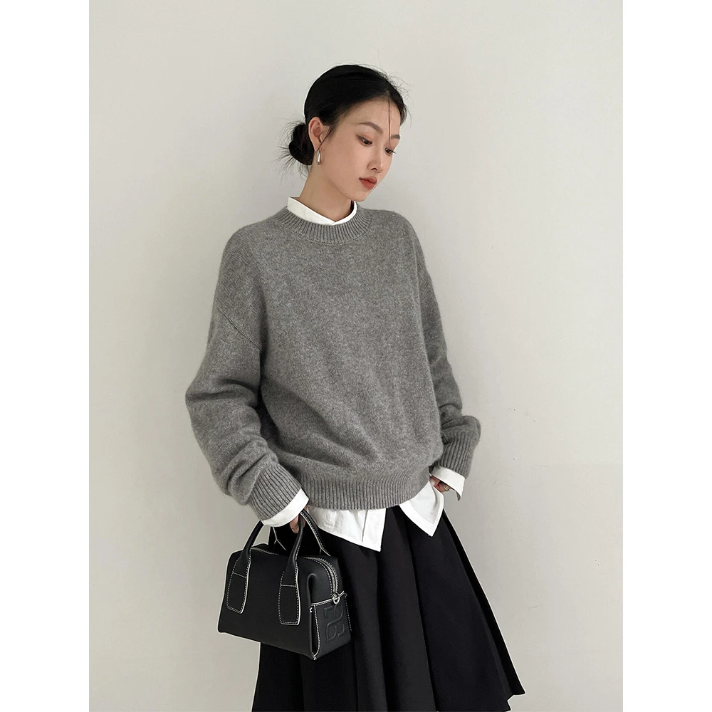法式高级感百搭圆领复古毛衣女秋冬慵懒风显瘦气质针织衫套头上衣