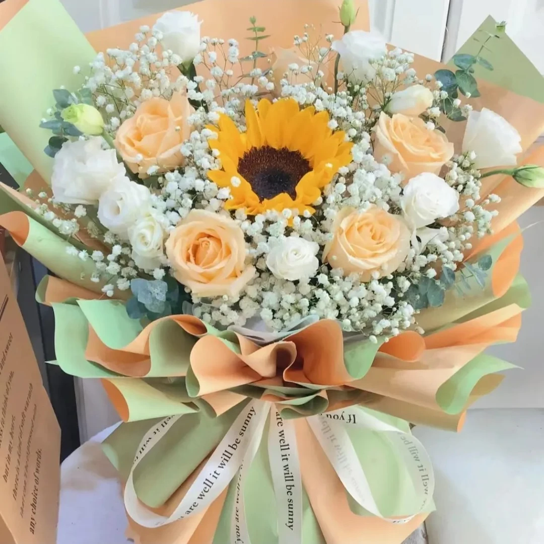 香槟玫瑰混搭泡泡包装鲜花生日同城配送附近花店团购老师长辈花束