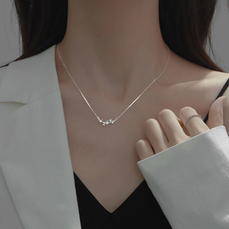 坠链均925银 925银杏叶项链女高级感小众吊坠锁骨链气质百搭简约
