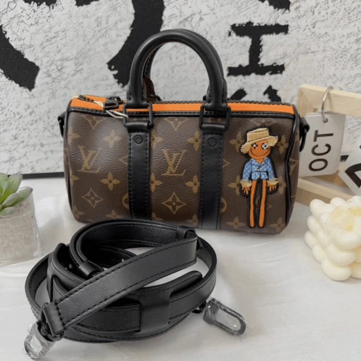 95新 LouisVuitton/路易威登 【文子姐专属】/D1542/稻草人包