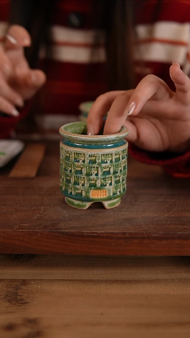 【闪购商品】红陶20CM以下11-2-143默认有瑕口4.5